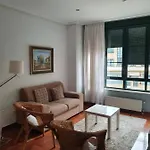 Casco Historico- Vivienda De 2 Habitaciones Con Parking